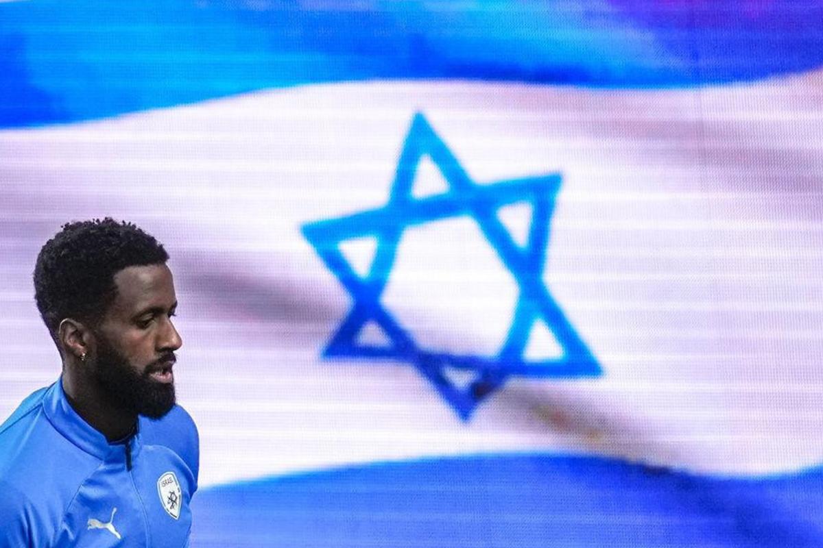 УЕФА вынудил эстонцев убрать оскорбительный баннер про футболиста «Динамо»