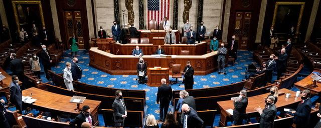 U.S. senators approve $12.4 billion new aid bill for Ukraine