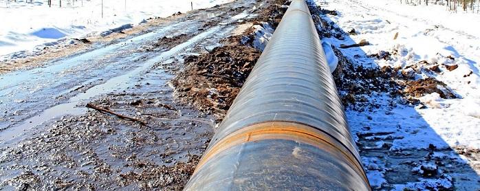 Неизвестные диверсанты при помощи СВУ попытались подорвать магистральный нефтепровод в Ленобласти