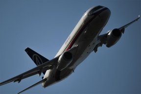 У 14 самолетов SSJ-100 выявили недостатки в конструкции фюзеляжа