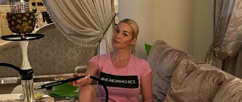 Балерина Волочкова показала поклонникам свое новое нижнее белье - Видео