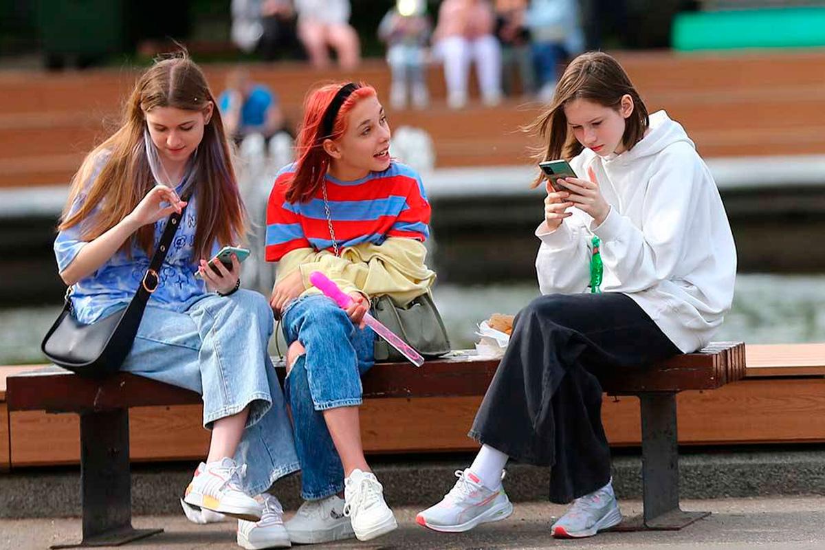 Психолог оценил возможность контроле доступа подростков к соцсетям