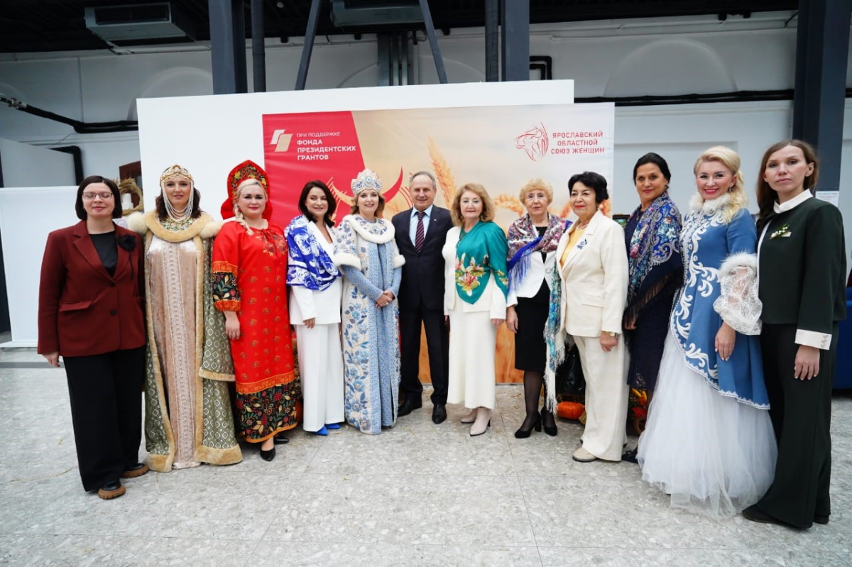 Председатель Ярославской облдумы Михаил Боровицкий принял участие в награждении победительниц конкурса «Женщина - хозяйка на селе 2025»