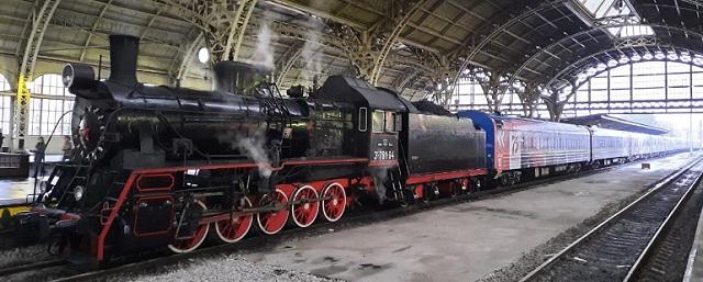 Передвижной музей «Поезд Победы» прибыл в Санкт-Петербург