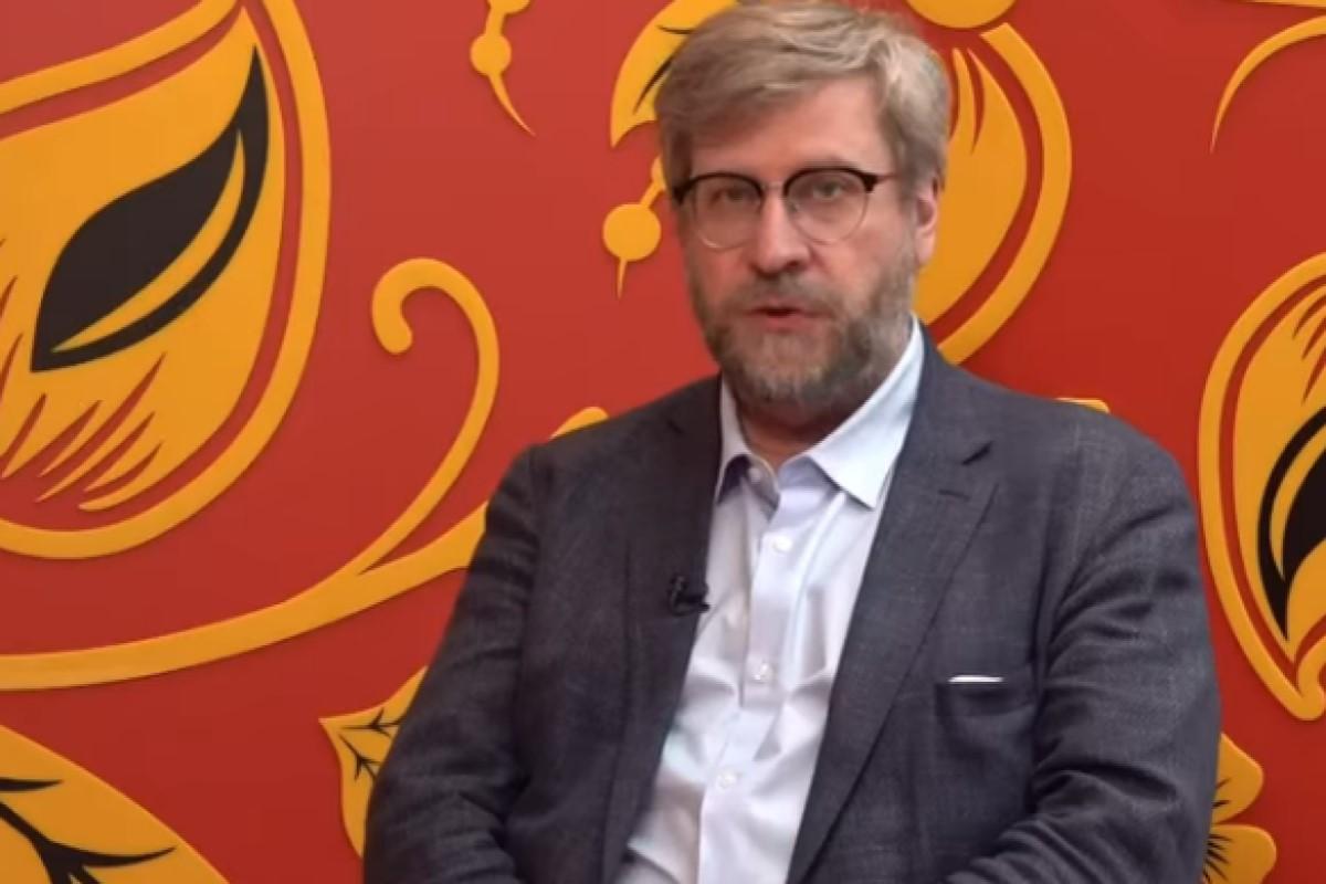 Политолог Лукьянов рассказал, почему не стоит демонизировать Британию