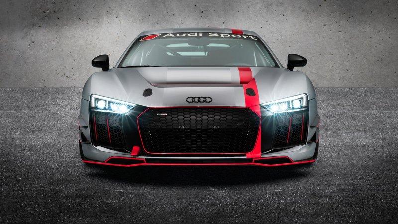 Audi опубликовал снимки нового гоночного купе R8 LMS GT4