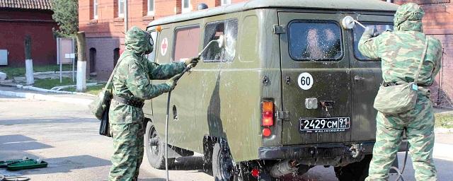В Новосибирске войска РХБЗ продезинфицировали местный военный гарнизон