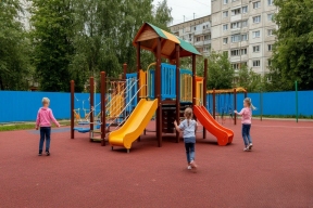 Депутаты проверили ход ремонта дворов многоквартирных домов в Черкесске