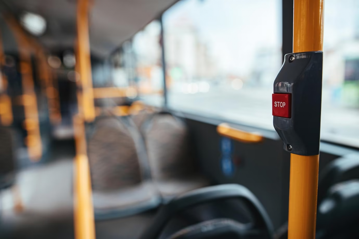 Нижегородские контролеры получили право штрафовать безбилетников в автобусах
