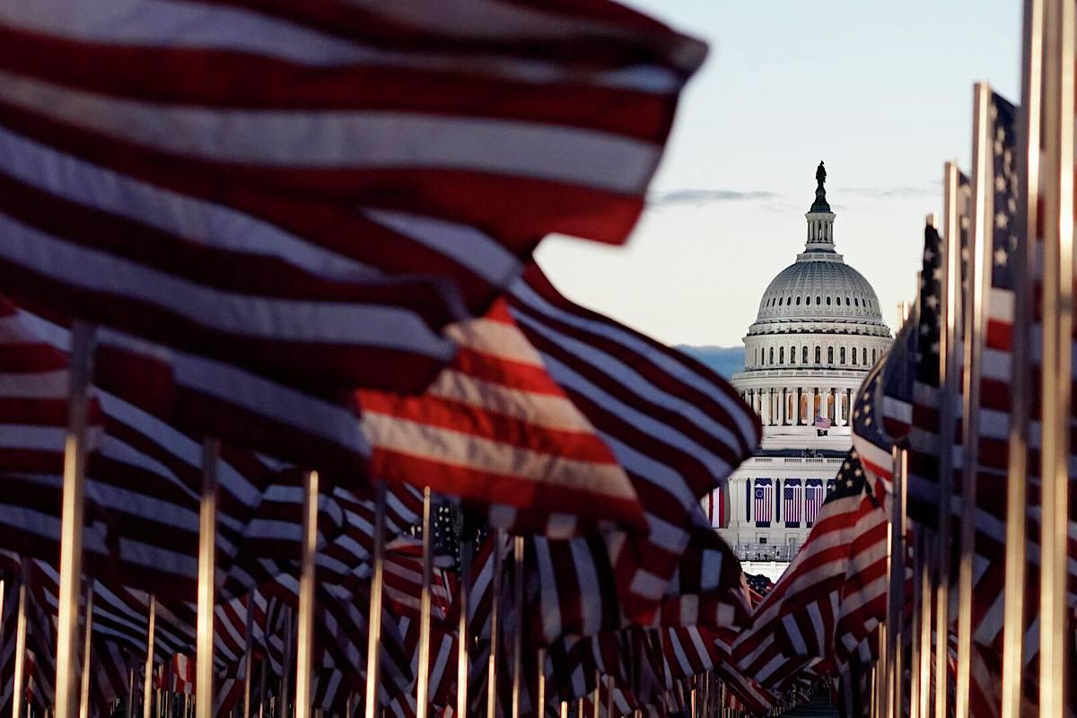 Приемный ребенок скончался от истощения и странного наказания в США