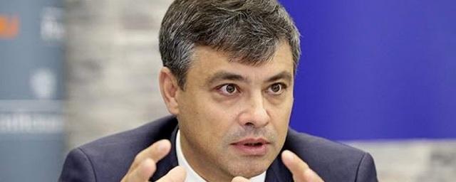 Глава комитета Госдумы Дмитрий Морозов выступил за введение COVID-паспортов