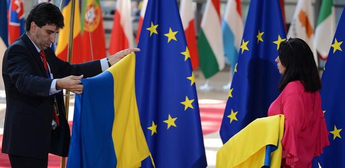 Европа отворачивается от Киева: Венгрия и Словакия против выделения $50 млрд Украине