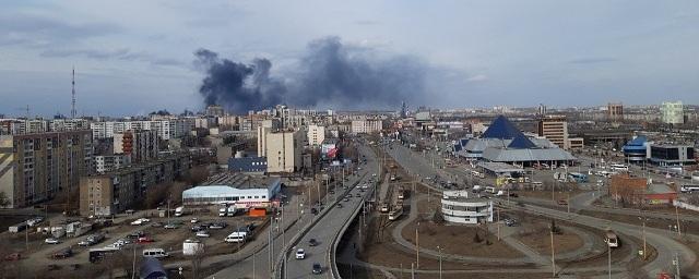 В Челябинске произошел пожар на стройплощадке конгресс-холла