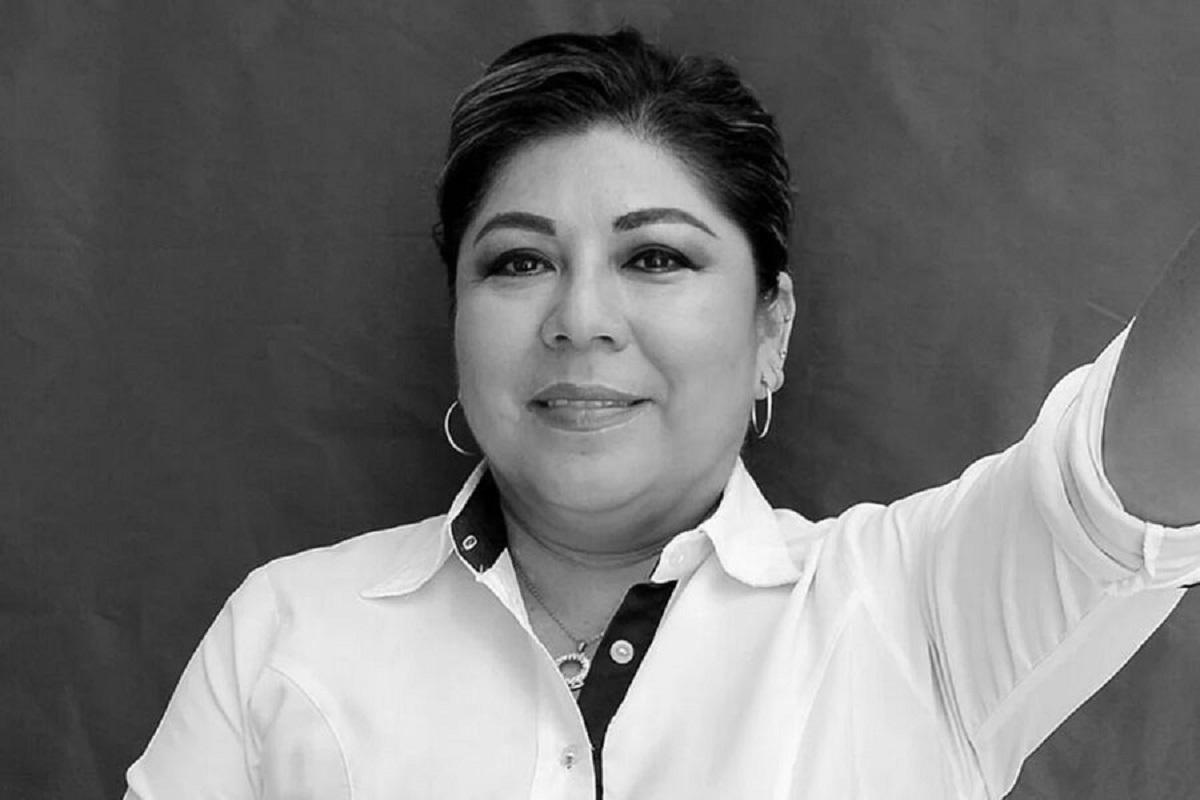 Кандидата в мэры застрелили на митинге в прямом эфире