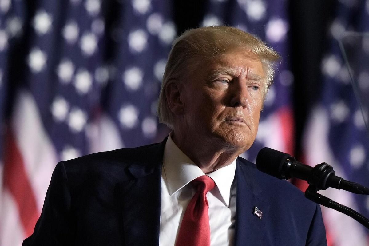 Трамп неоднозначно высказался по поводу Зеленского