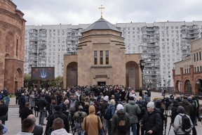 В Москве проходит церемония прощания с Тиграном Кеосаяном