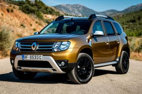 На российский авторынок вернулся кроссовер Renault Duster по цене от 2,3 млн рублей