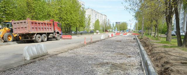 В Твери на «улицах Победы» продолжается дорожный ремонт