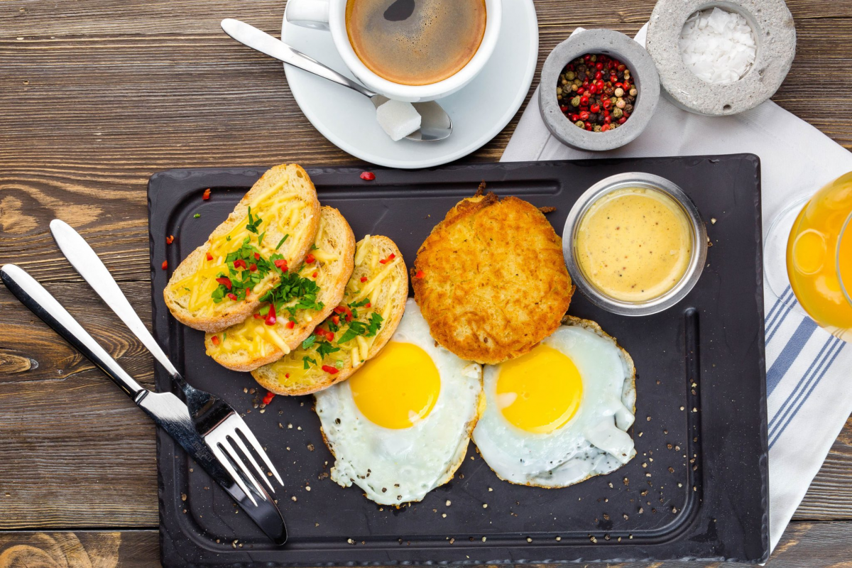 Диетолог Джутова рассказала, почему нельзя пропускать завтрак