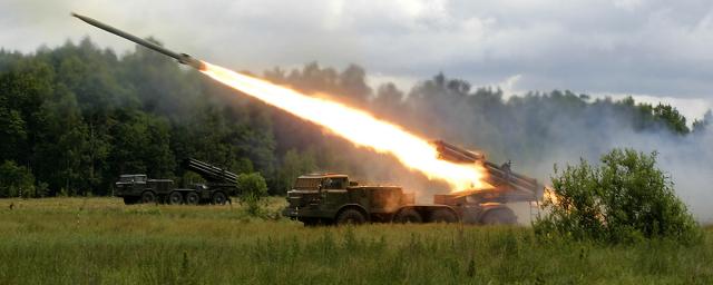 Восточный фланг НАТО призвал США ускорить поставки вооружений