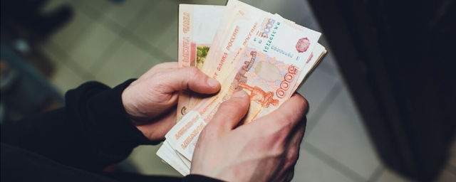 Кировчанин кулаками требовал от знакомого подростка дать ему 20 тысяч рублей