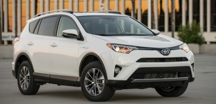 Собранные в РФ Toyota RAV4 будут поставлять в Белоруссию и Казахстан