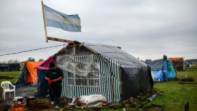 Уровень бедности в Аргентине достиг 20-летнего максимума