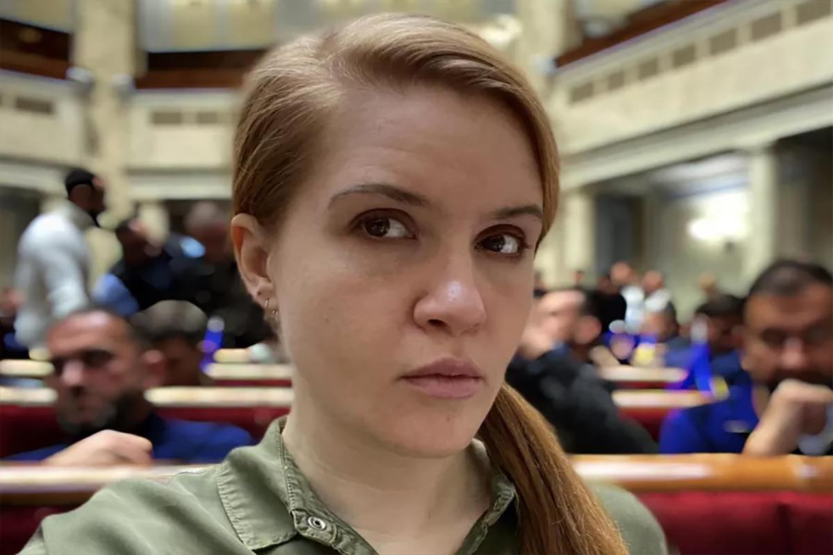 «Доболталась до измены»: на депутата Рады Безуглую завели дело из-за постов о ВСУ