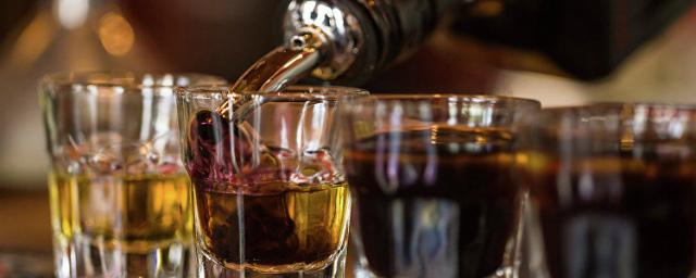 Ученые: Алкоголь в умеренных количествах способен защитить сердце