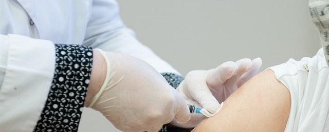 В Томскую область скоро поступит 7,2 тысячи доз вакцины «ЭпиВакКорона»