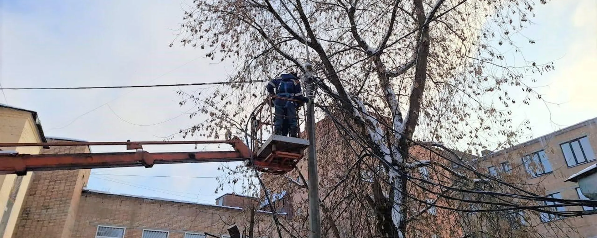 В Раменском на улице Ногина заменили линию электропередачи