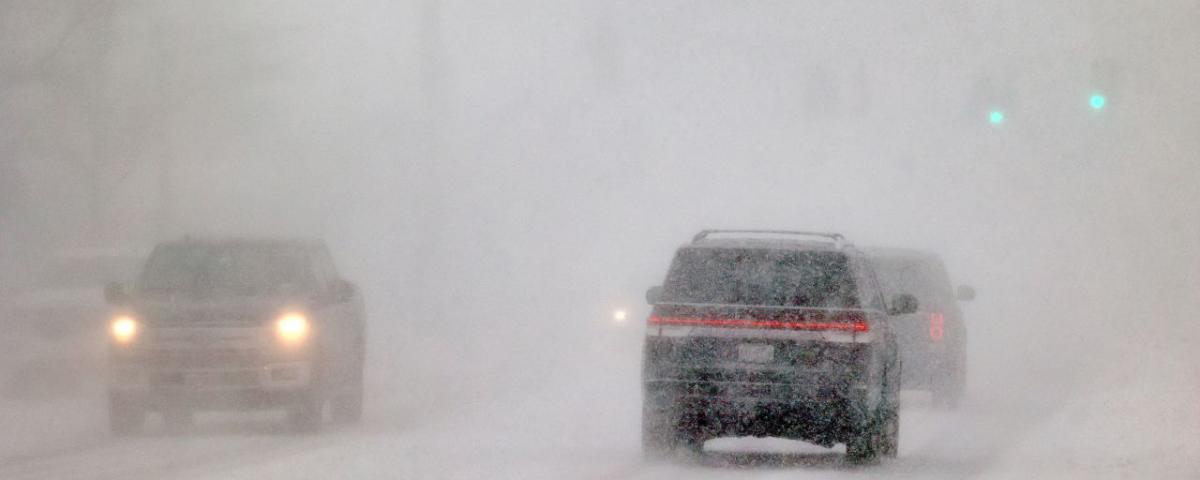 The death toll from the blizzard in the United States has risen to 34