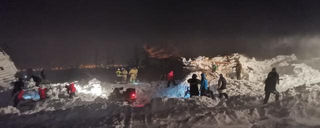 Спасатели нашли тело женщины, погибшей из-за схода лавины в Норильске