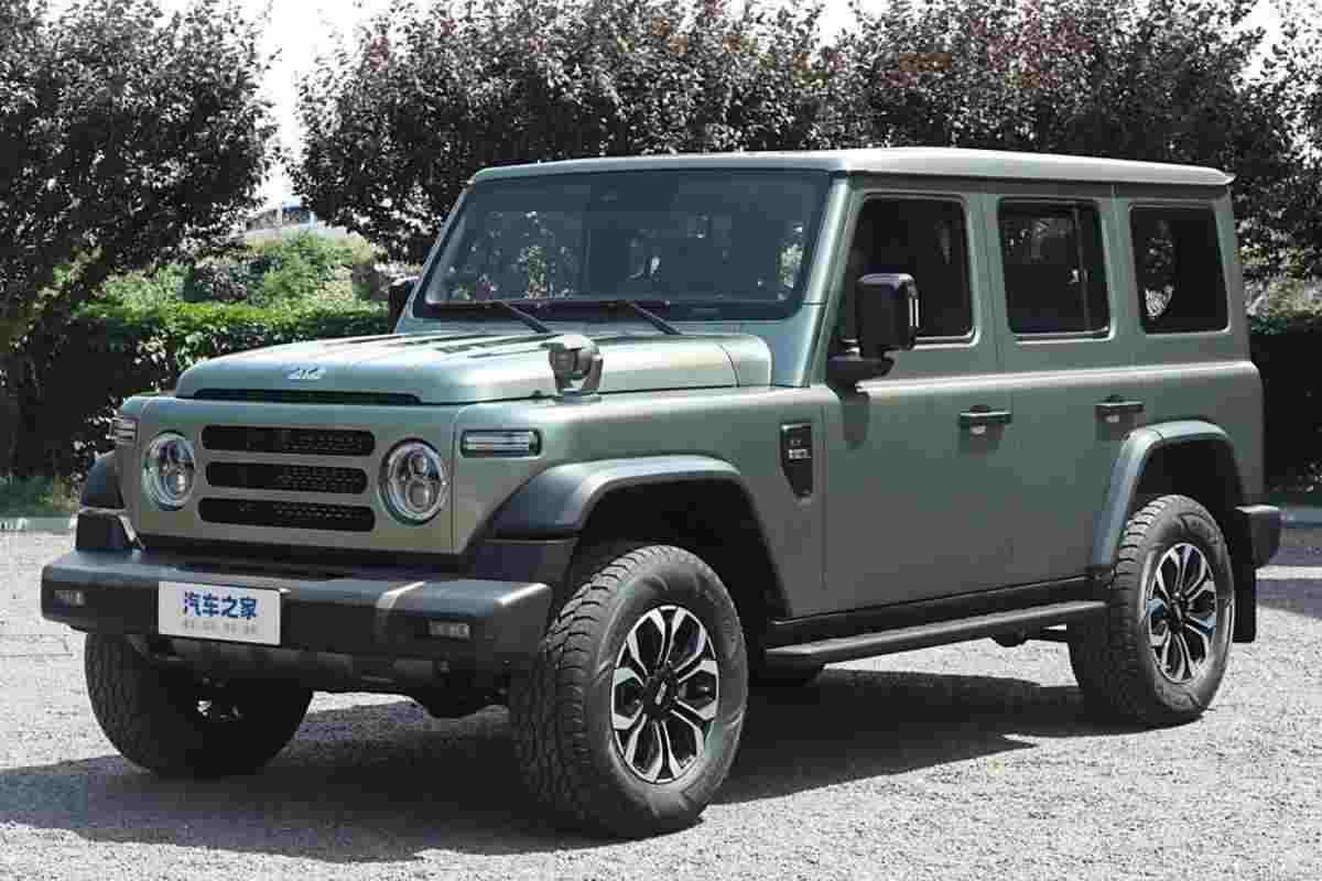 В РФ испытали внедорожник BAW BJ212 и выявили всего одну проблему