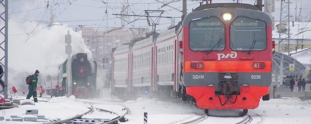 В Подмосковье семья из трех человек попала под колеса электрички