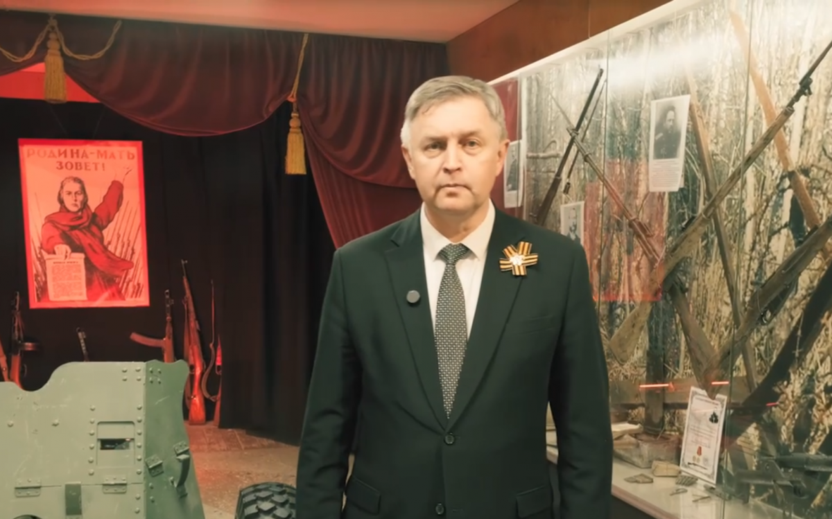 «Они сражались, чтобы победить и победили»: Спикер Заксобрания Кировской области Роман Береснев поздравил жителей с 81-й годовщиной Победы в Великой Отечественной войне