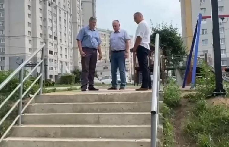 Во Владимире подрядчик объяснил причину разрушения лестницы на Сперанского
