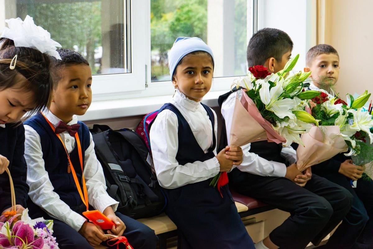 В русском – ни «бэ», ни «мэ». Большинство детей мигрантов не смогут пойти учиться 1 сентября