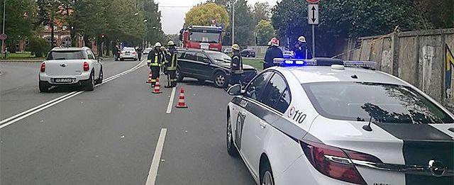 В Риге автомобиль въехал в группу воспитанников детсада