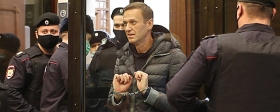 Алексея Навального поместили в штрафной изолятор в шестой раз за отказ мыть забор