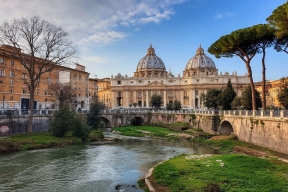 Мессы в Ватикане переведут в онлайн-режим через QR-коды