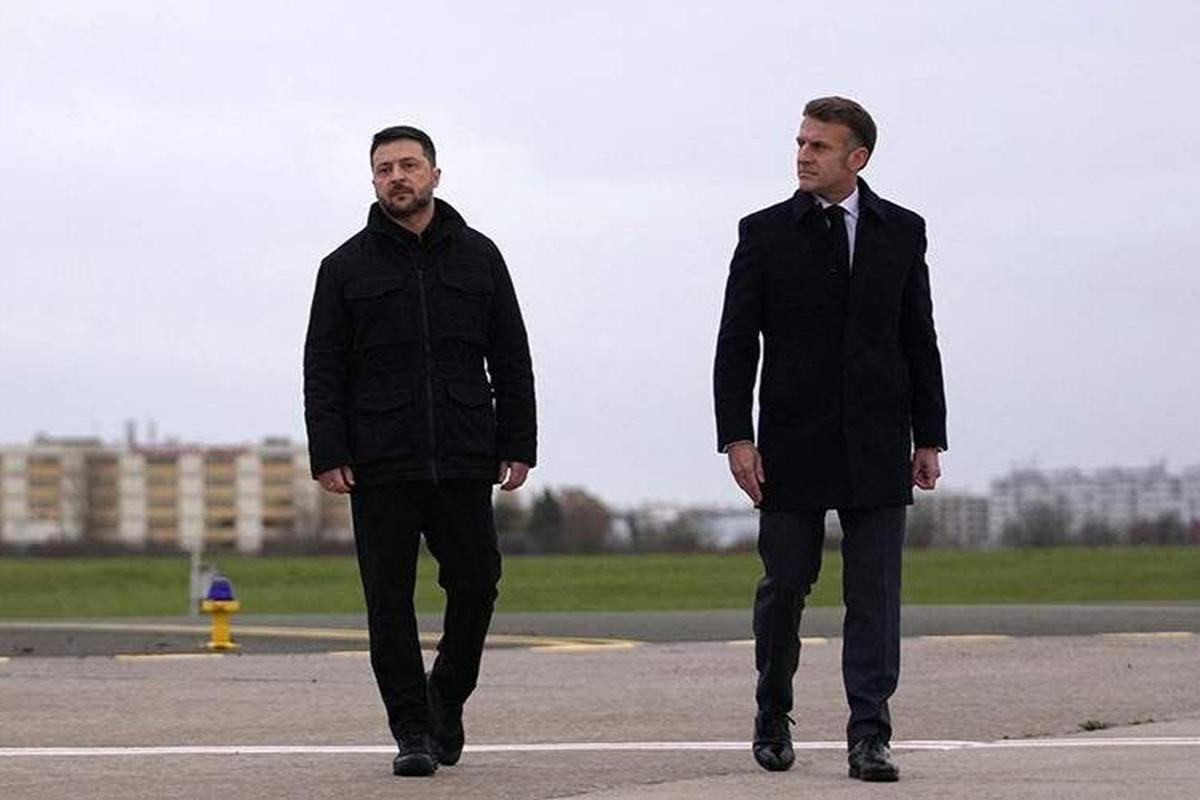 Макрон и Зеленский подписали договор о поставках истребителей Киеву