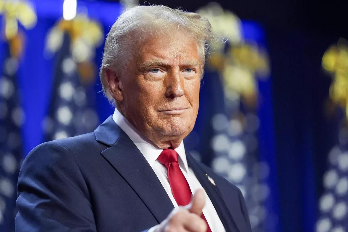 Трамп сообщил, что США могут пересмотреть позицию по украинскому конфликту