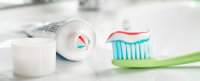 Как выбрать правильную зубную пасту: советы стоматолога