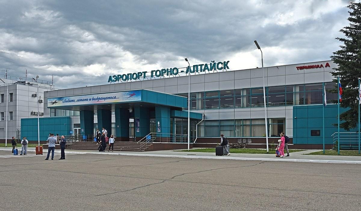 Аэропортом Горно-Алтайска воспользовались более 230 000 с начала года