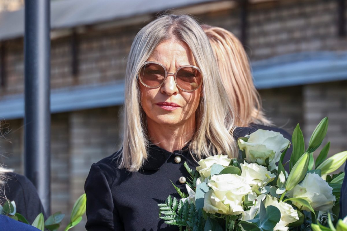 Вдова Юрия Шатунова Светлана пытается зарегистрировать товарный знак под именем певца