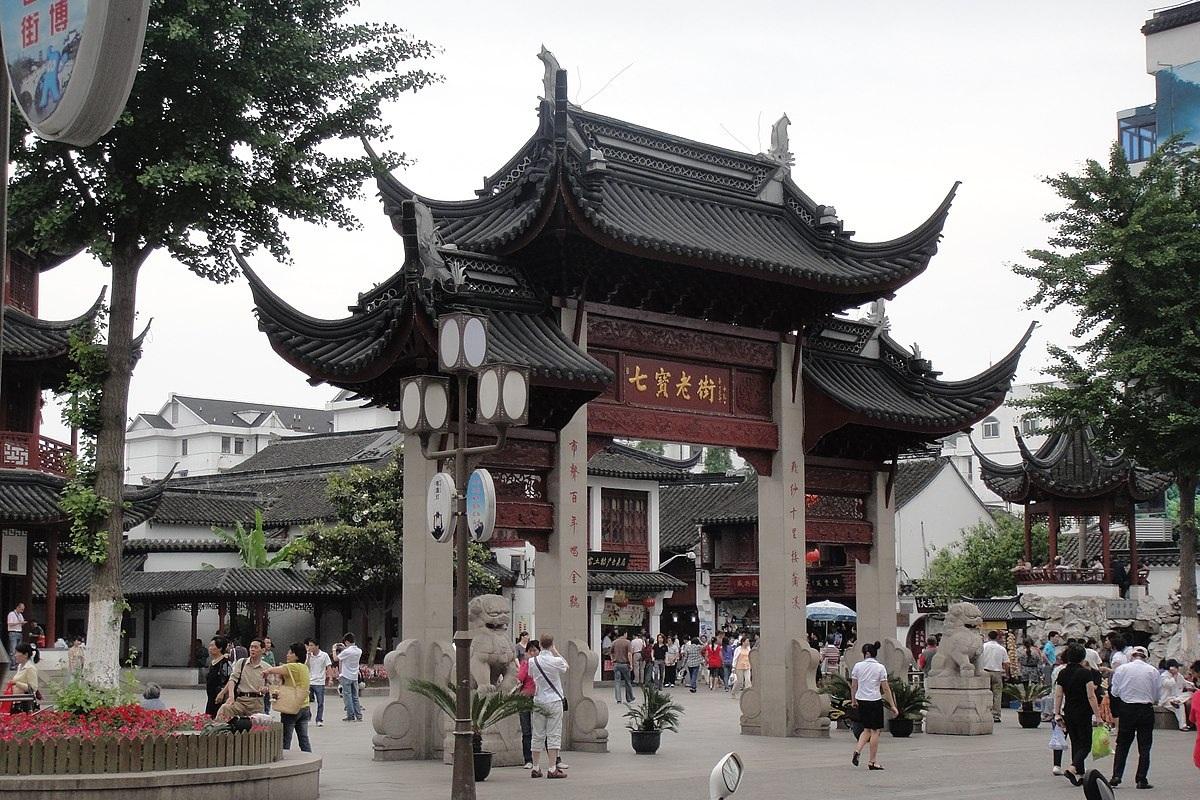 Этим летом Шанхай переживает настоящий туристический бум