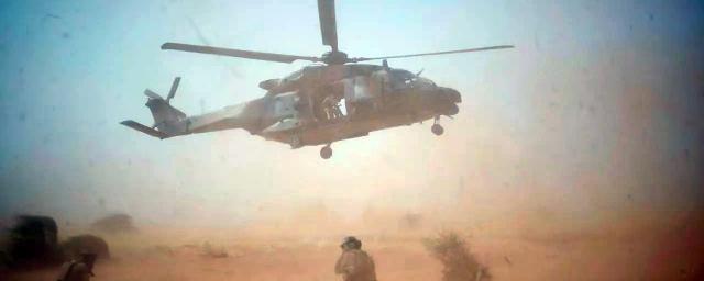 При атаке вертолета на деревню в центре Мали погибли порядка ста человек