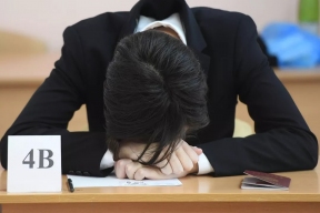 Стресс от экзаменов приводит к росту ожирения среди новосибирских подростков