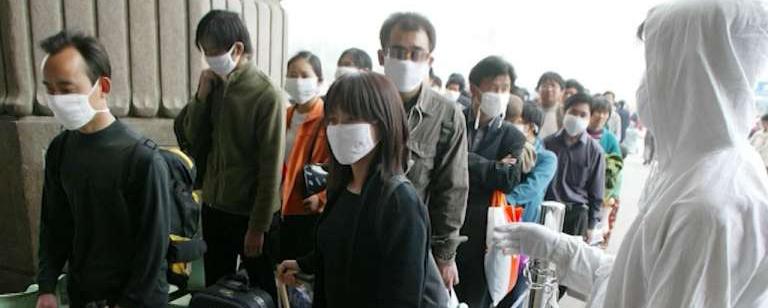 Причиной вспышки пневмонии в Китае назвали новый вид коронавируса